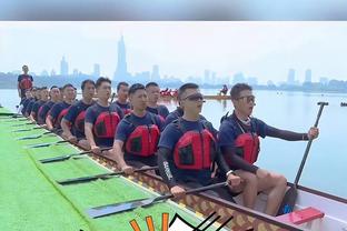 王振澳社媒：酣畅淋漓的比赛，海港全队团结一致拿下艰难的三分